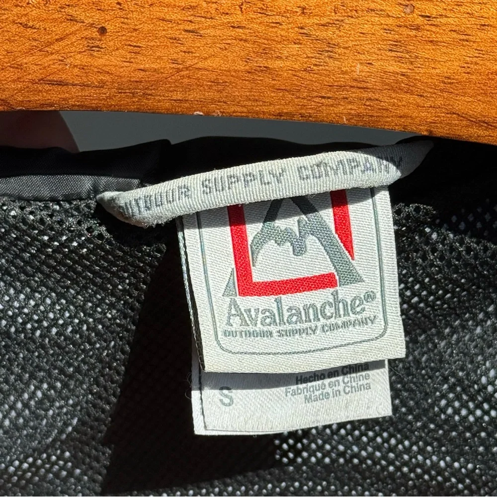 Avalanche Women’s Hooded Rain Jacket Black Lightweight Outdoor Hiking Coat Sz S